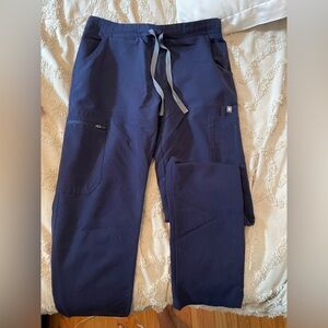 Figs navy blue straight leg scrub bottoms size XS , T